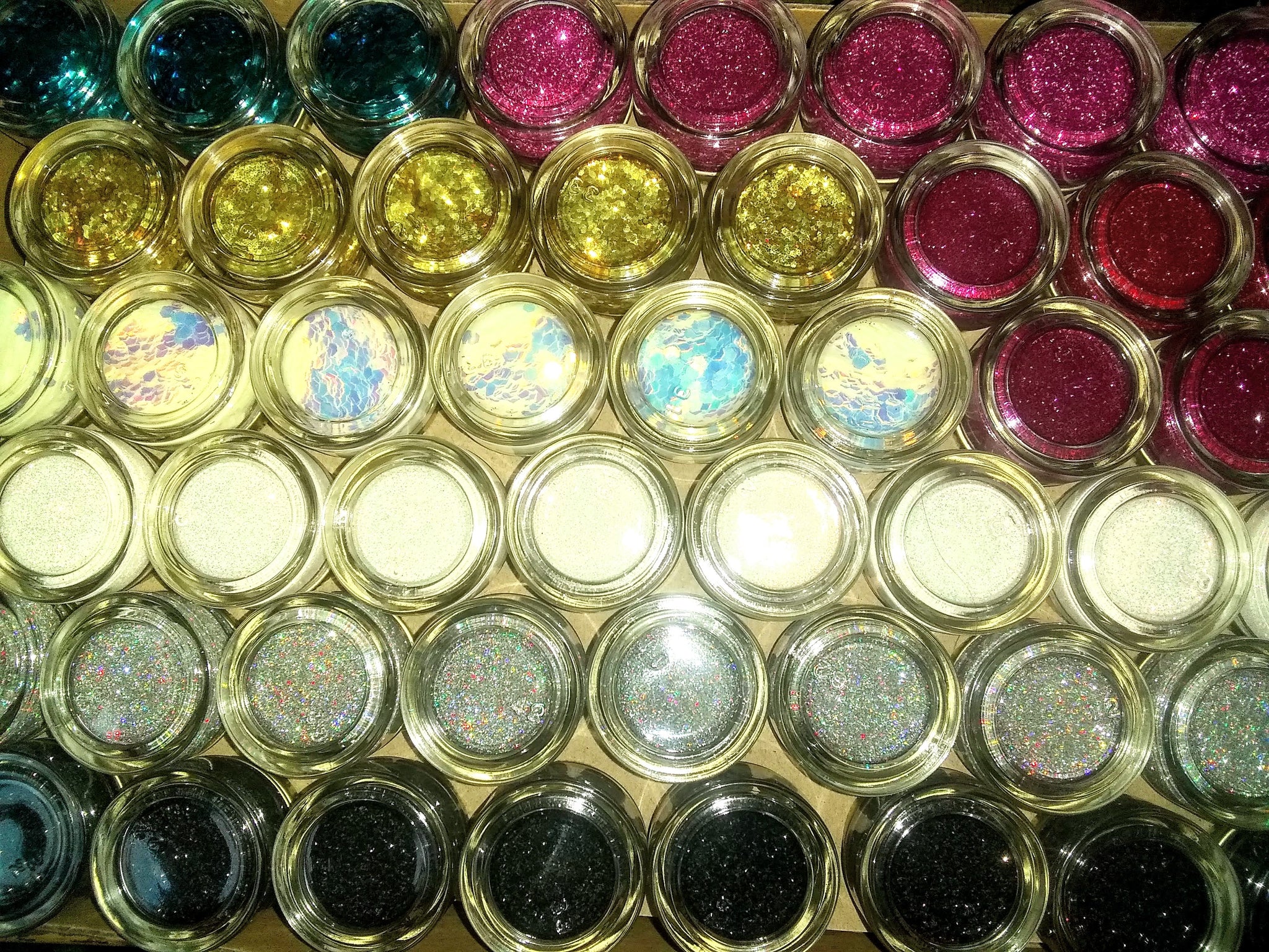 CLEAR IRIDESCENT fine loose compostable glitter by glitlicker eco-friendly glitter